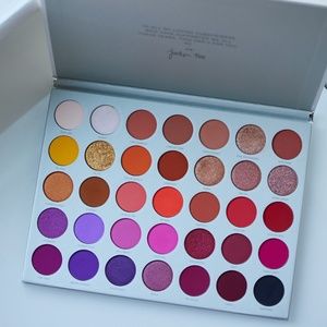 Morphe x Jaclyn Hill Vol. II Eyeshadow Palette (Limited Edition)
